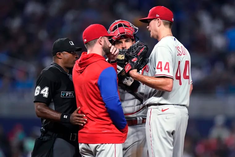 Phillies pitching coach says bullpen needs to get ahead in counts and improve its mindset