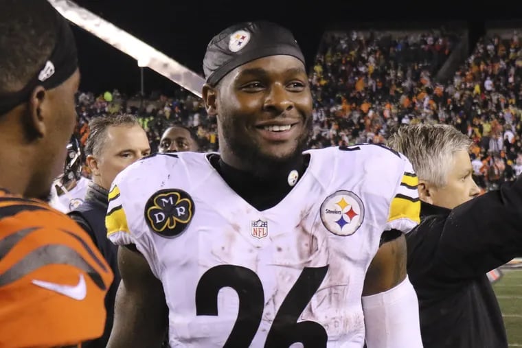 Le'Veon Bell told ESPN he'd still like to remain with the Pittsburgh Steelers. But if talks break down, he thinks the Eagles would be interested in offering him a contract.
