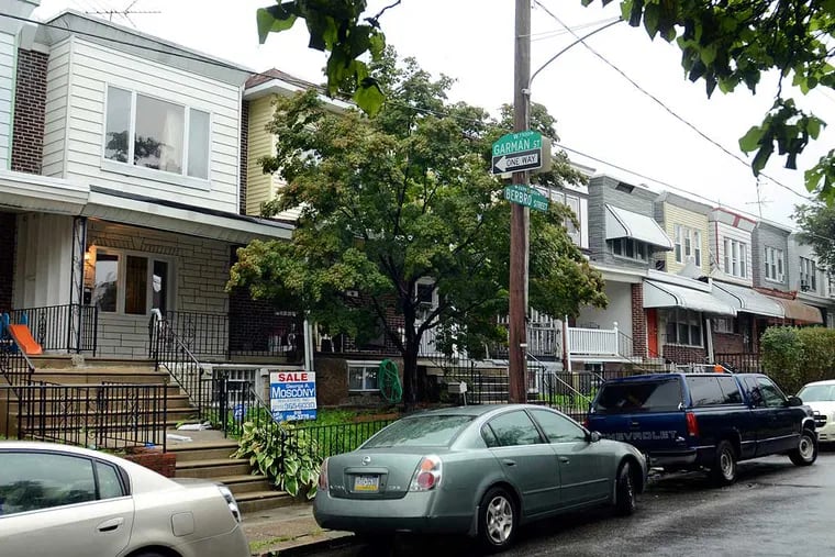 A home for sale on Berbro Street in the southwest Philadelphia neighborhood of Eastwick in 2013. Between 2008 and 2018, mortgage-backed home sales in the lower half of the residential market dropped from 46% to 35%, a significant decline and an indication of the challenges faced by low- and moderate-income aspiring homeowners.