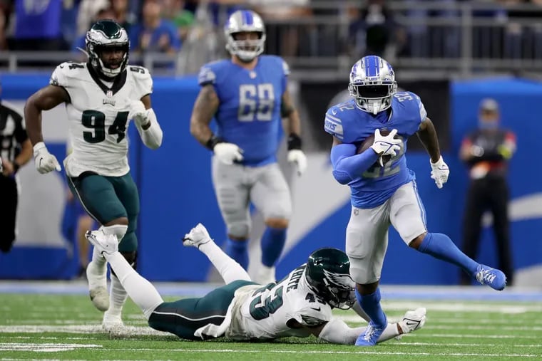 Eagles acquire running back D'Andre Swift from Lions for draft picks