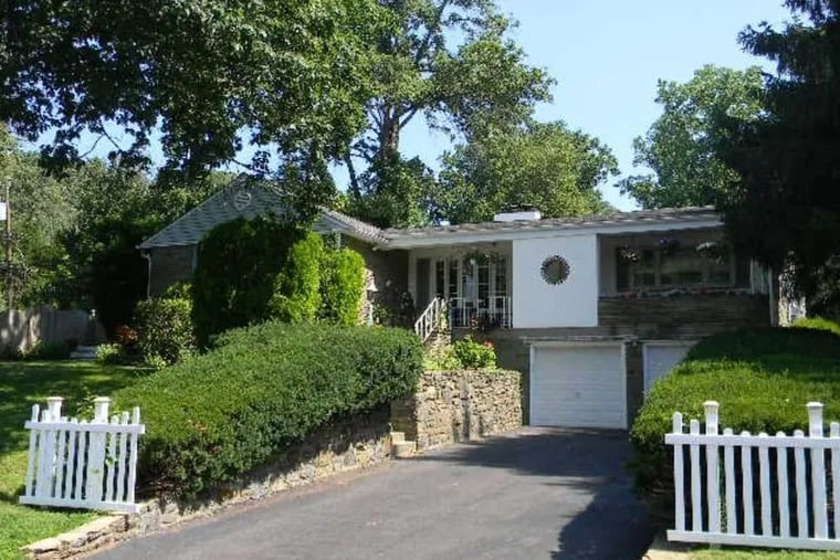 Three houses in the Lower Moreland School District under 400,000