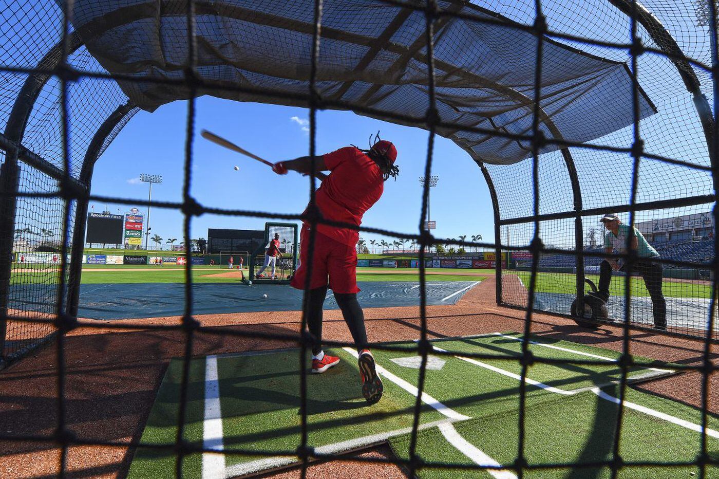 Maikel Franco's crucial season begins with a new locker-room neighbor