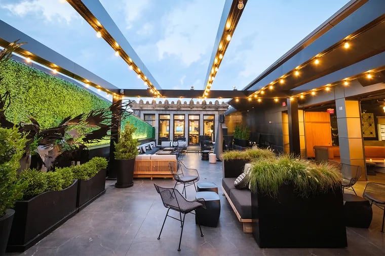 Check out Stratus Rooftop Lounge in Old City for rooftop dining.