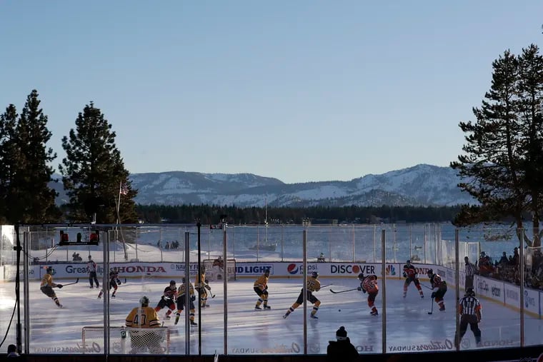 The Flyers lost to the Bruins in their outdoor game Sunday,