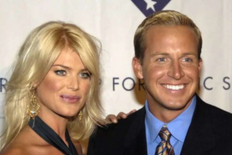 CBS3 anchor Alycia Lane, right, and CBS2&#0039;s Chris Wragge of New York? Wragge is separated from wife Victoria Silvstedt, left. (See &quot;This just in.&quot;)