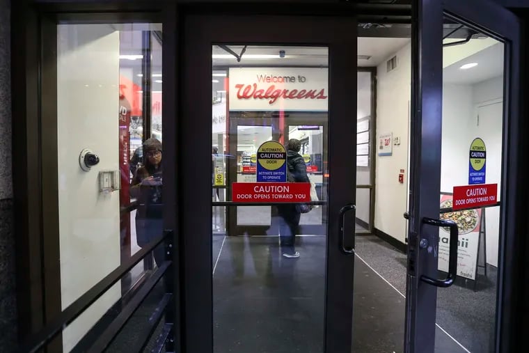 A Walgreens loss preventions employee was slashed this morning at the chain's Broad Street store in Center City Philadelphia on Friday.