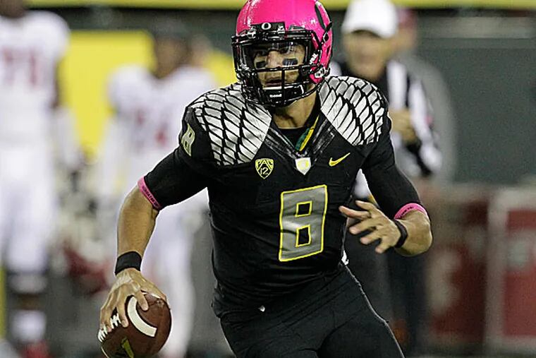 Oregon quarterback Marcus Mariota. (Don Ryan/AP)