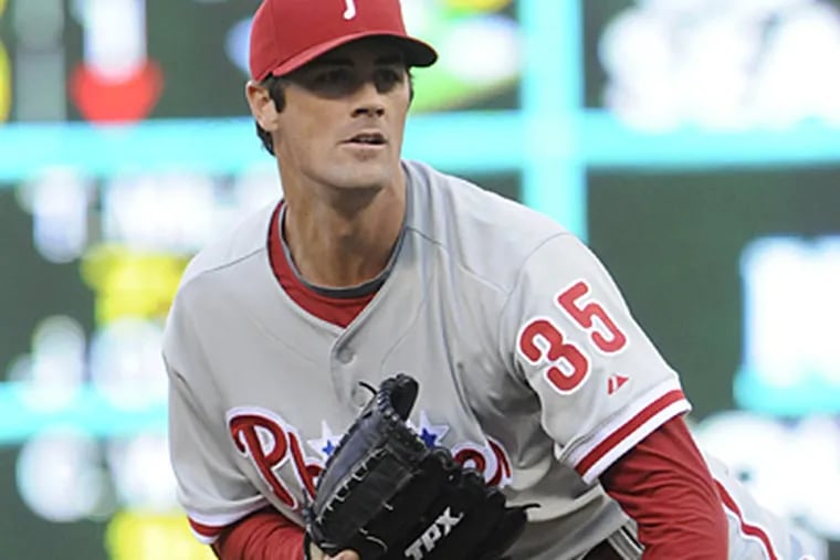 This season, the Phillies will be underdogs for the first time since Cole Hamels' first full major league season in 2007. (Jim Mone/AP file photo)