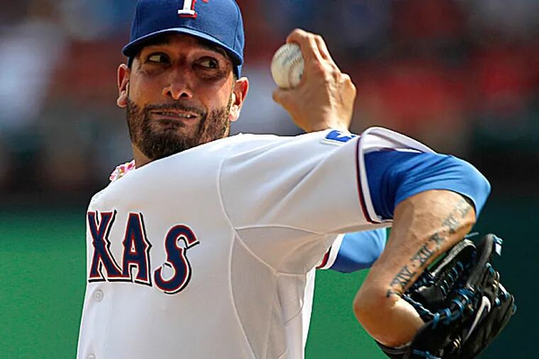 Mike Adams pitched with the Texas Rangers in 2012. (AP Photo/Tony Gutierrez)