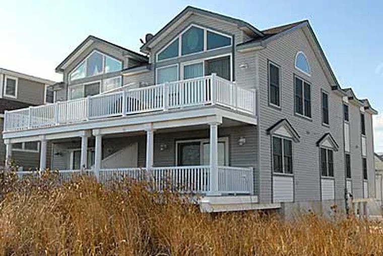 Joseph F. Forte's beachfront Sea Isle home on 55th St.  He's accused of stealing millions from investors to finance his lifestyle. (April Saul / Staff Photographer)