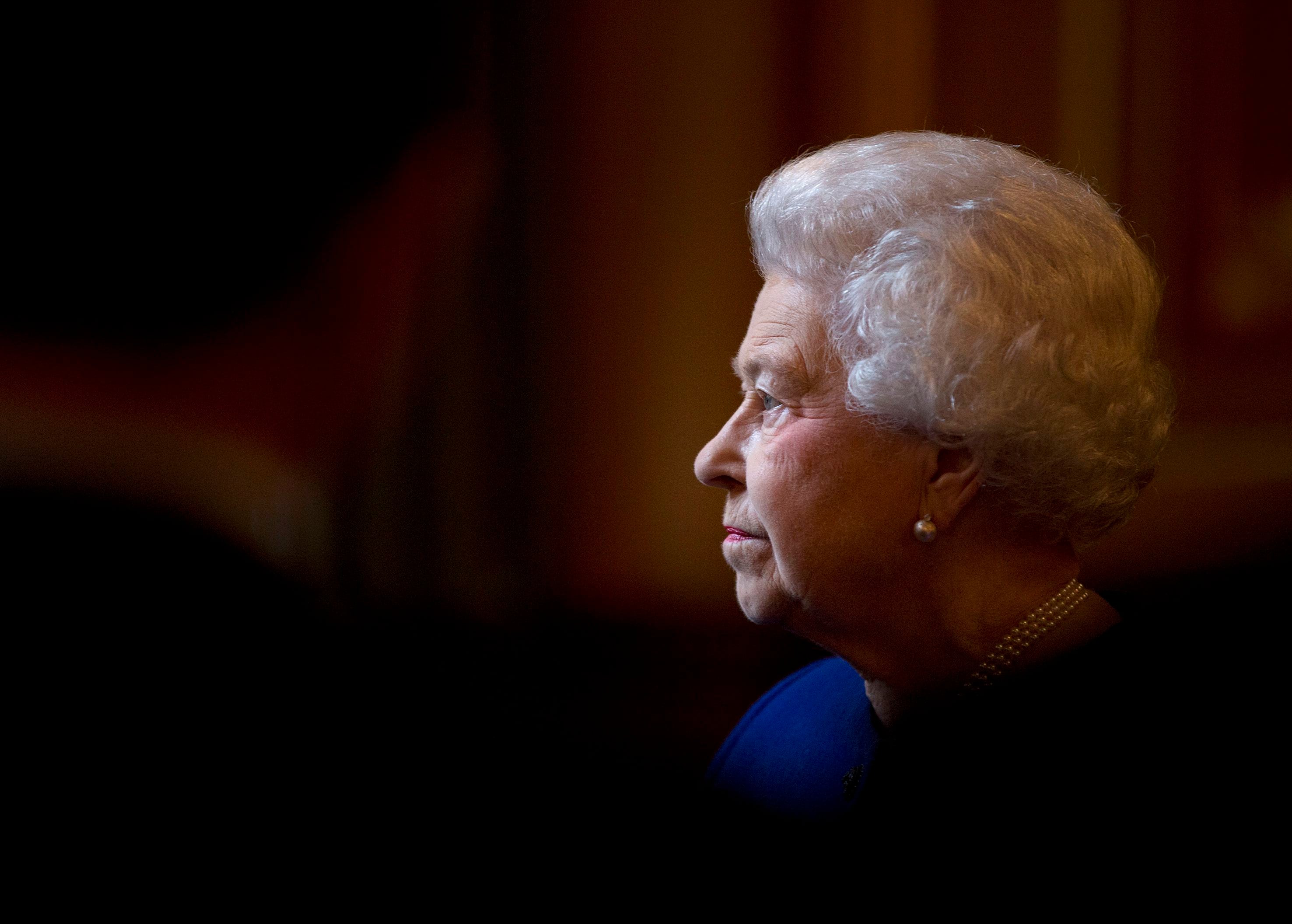 Queen Elizabeth II begins her reign with tears, UPI reports - UPI Archives