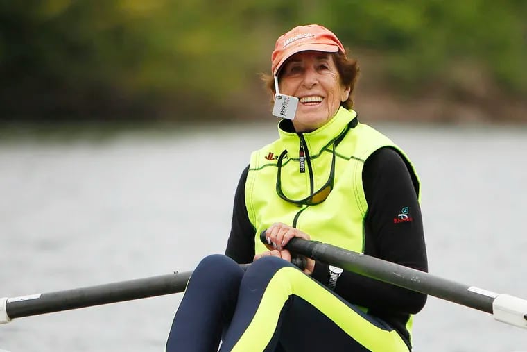 Karin Tetlow, who is in her 70s, pauses during her practice on the Schuylkill in Philadelphia on May 6, 2013. (DAVID MAIALETTI /Staff Photographer)