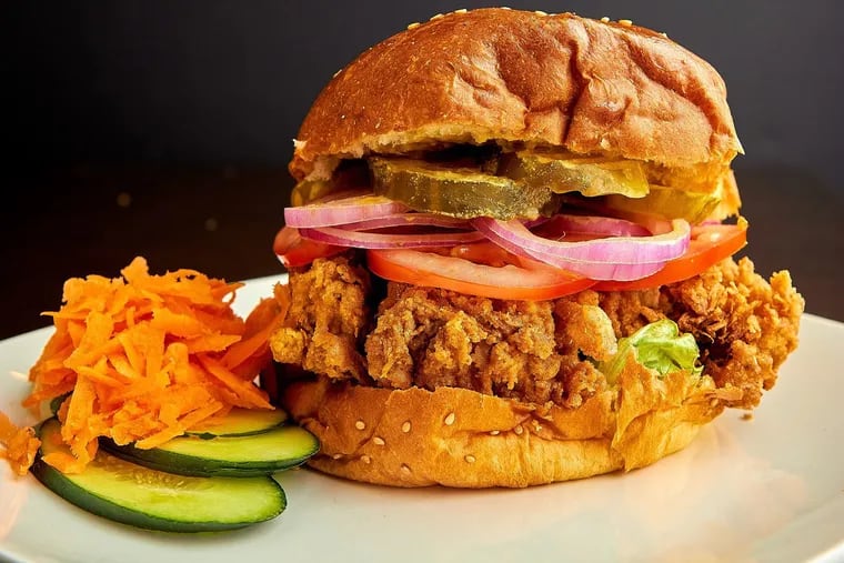 The Fried Chick'un Sandwich from Nourish features fried enoki mushrooms, creating a crispy yet tender base that pulls apart like the real deal.