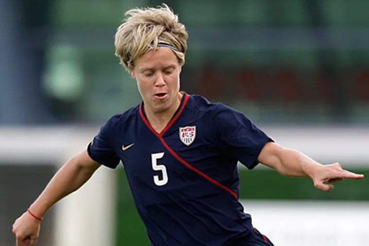 Midfielder Lori Lindsey was given an assist two days after an Independence win. (AP Photo/Armando Franca)