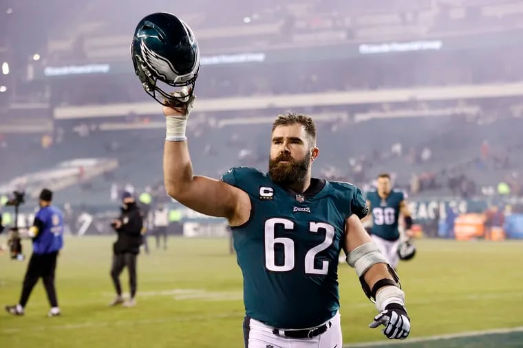 Eagles center Jason Kelce has been playing through injuries all season. Give him the week off.