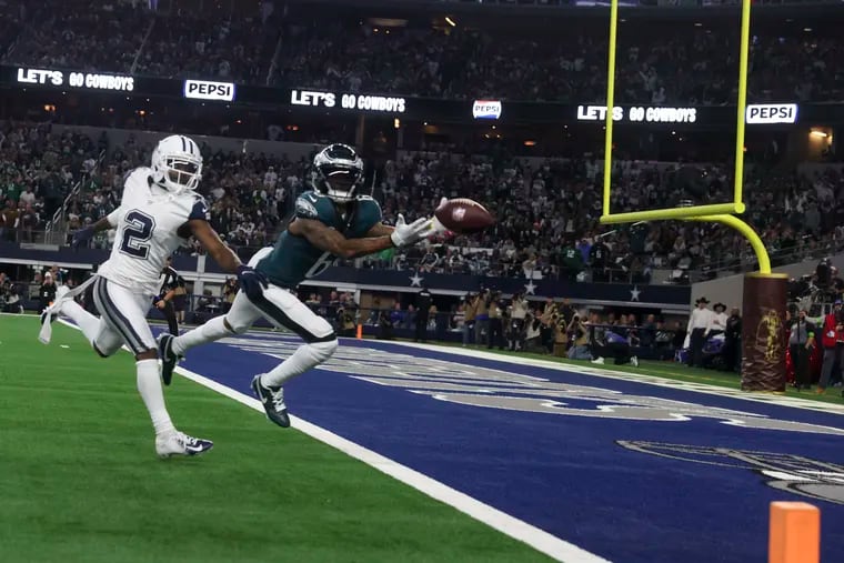 Eagles wide receiver DeVonta Smith cannot haul in what would have been a touchdown against Dallas Cowboys on Sunday night.