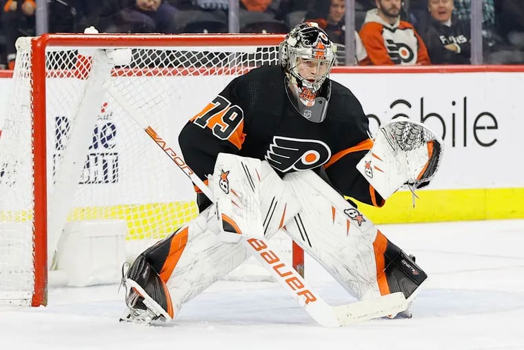 Flyers goaltender Carter Hart will return to action against the Dallas Stars after missing the last five games with a lower-body injury.