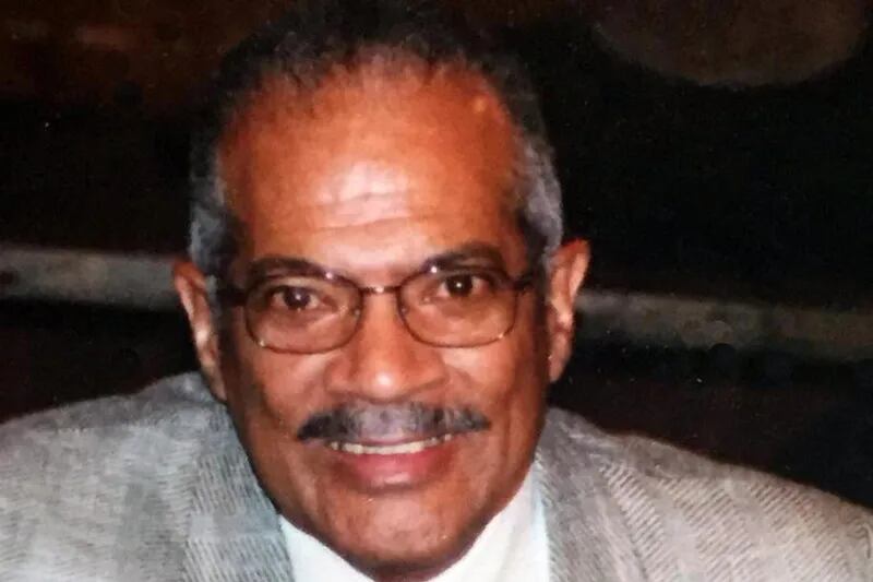 Ennis Glen Dawson, 81, owned drycleaning businesses in Philadelphia