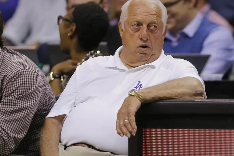 Tommy Lasorda weighs in on the Donald Sterling scandal.