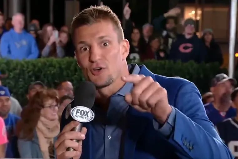 Former New England Patriots Ron Gronkowski made his debut as a Fox Sports analyst Thursday night.