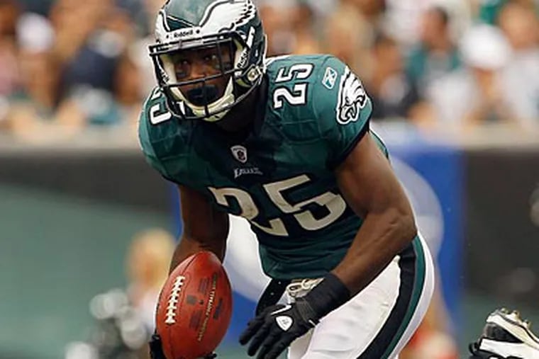 LeSean McCoy is entering the final year of a contract that will pay him only $600,000. (Yong Kim/Staff file photo)