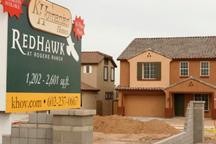 Hovnanian Enterprises&#0039; new Red Hawk at Rogers Ranch housing development in Laveen, Ariz. Hovnanian, struggling like other home builders, is offering six-figure discounts this weekend.