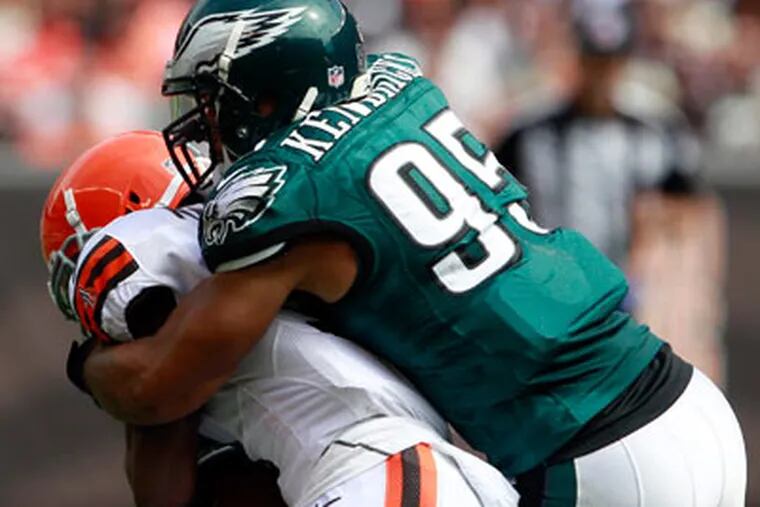 Mychal Kendricks will face Giants' tight end Martellus Bennett on Sunday. (Yong Kim/Staff file photo)