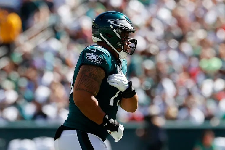 Eagles offensive guard Brandon Brooks leaves the field after getting injured against the San Francisco 49ers on Sunday in Philadelphia.
