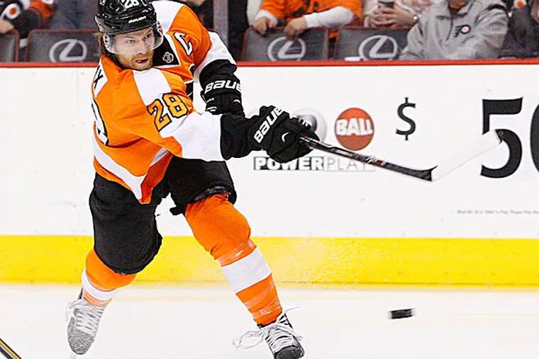 Flyers captain Claude Giroux. (Chris Szagola/AP)
