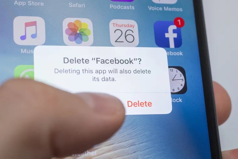 A new survey by the Pew Research Center found that more than 1 in 4 American users have deleted the Facebook app from their phones in the past year.
