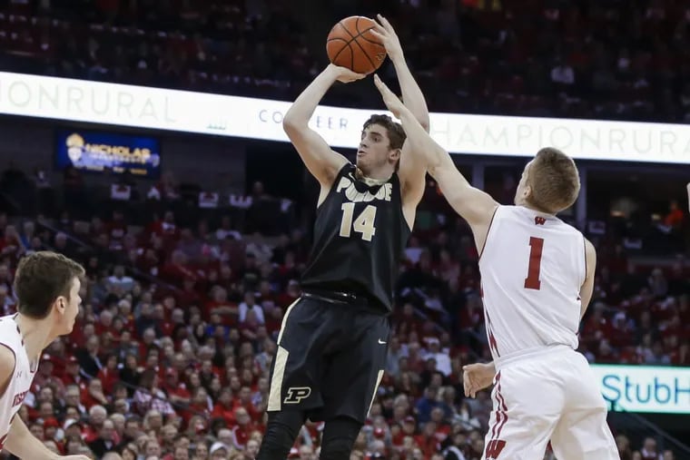 Ryan Cline (14) and the rest of the Purdue Boilermakers have dropped three straight games.
