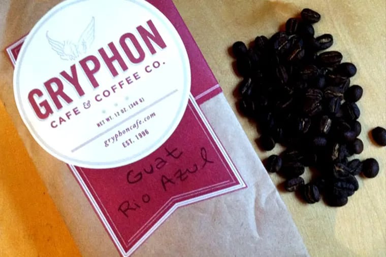 Guatemalan Rio Azul - full of raspberry, citrus, sage, and bitter-cocoa notes - was inspired by the recent work trip of Rich Mattis, owner of the Gryphon Cafe, to the farm in Guatemala.