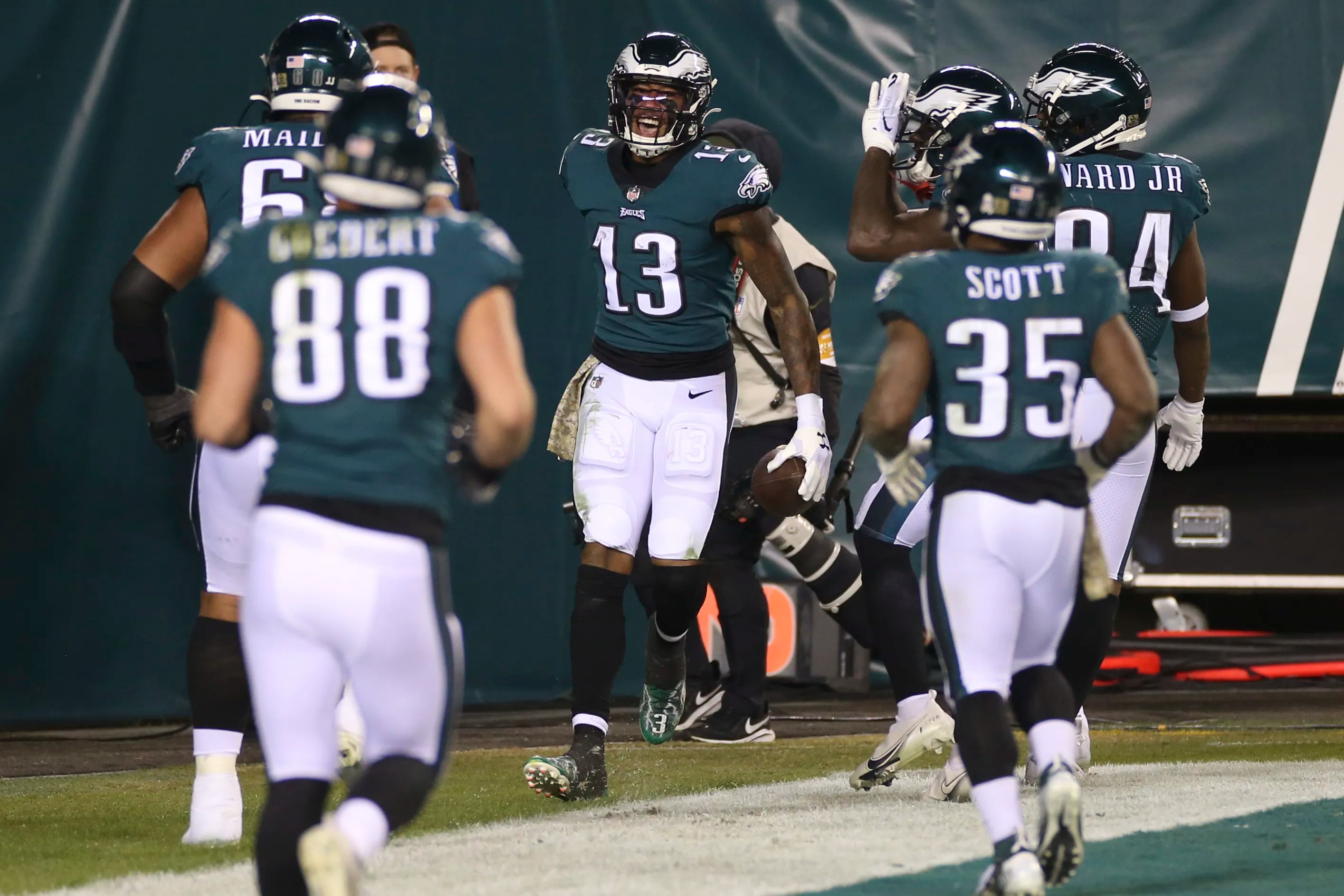 Philadelphia Eagles win over Dallas Cowboys 23-9 in NFL Week 8 at Lincoln  Financial Field