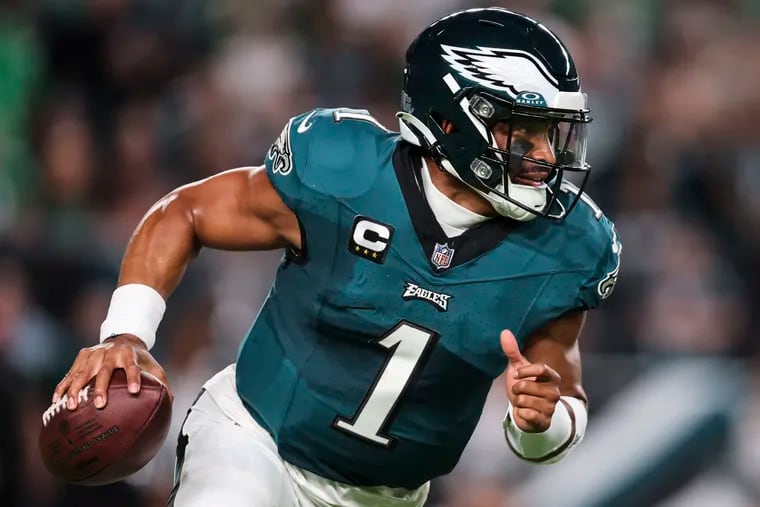 Jalen Hurts looks to lead the Eagles to a 3-0 start against the Tampa Bay Buccaneers on "Monday Night Football."