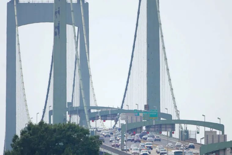 File: View of the Walt Whitman Bridge from the Camden/Gloucester border. (David Swanson/Inquirer)