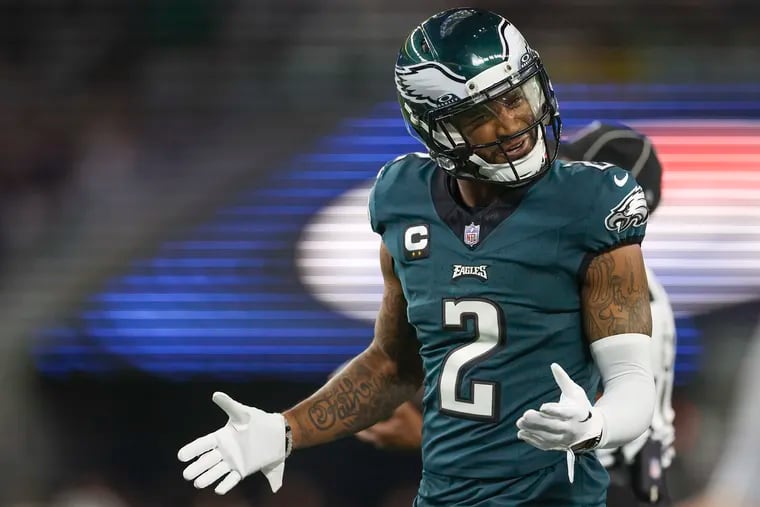 Philadelphia Eagles cornerback Darius Slay gestures at the official after being called for pass interference during a game against the Cowboys at AT&T Stadium in Arlington, Texas on Sunday, Dec. 10, 2023. Eagles lost, 33-13.