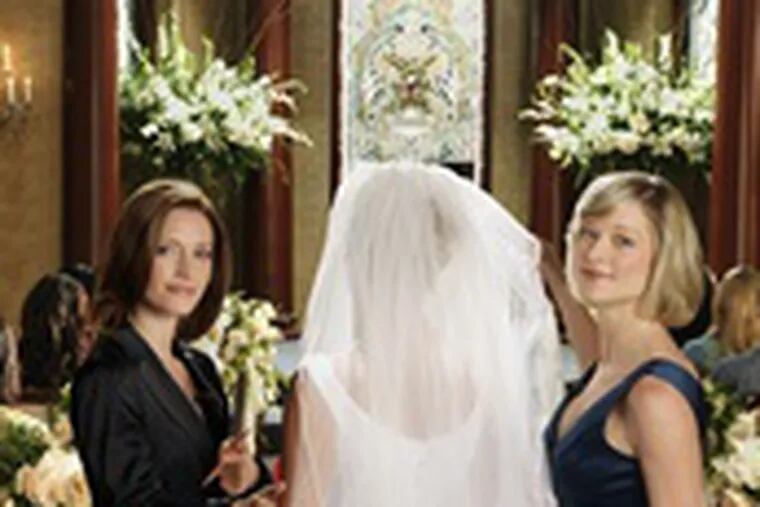 The comedy-drama about a family of wedding planners stars (from left) Sarah Jones, KaDee Strickland and Teri Polo.