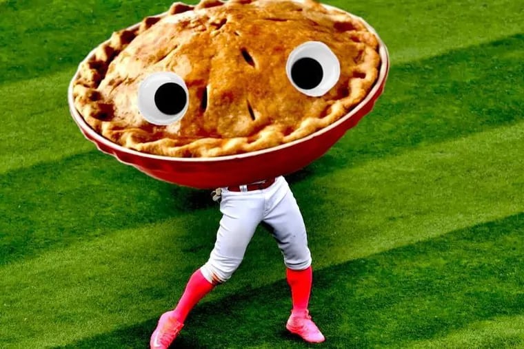 This user-generated fan art from Philly Pies fan OmySpy depicts the Philly Pies mascot, The Philadelphia Philling.