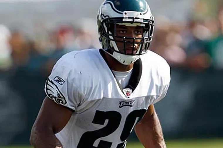The Eagles must gauge their confidence in Nate Allen for next season. (Yong Kim/Staff file photo)