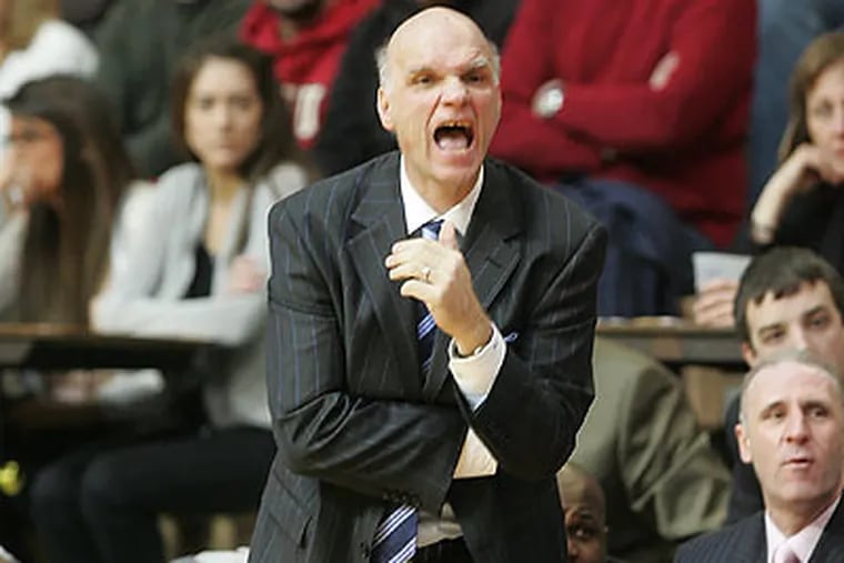 "It's from the netherworld," St. Joe's coach Phil Martelli said of criticism of his young team. (David Swanson/Staff Photographer)