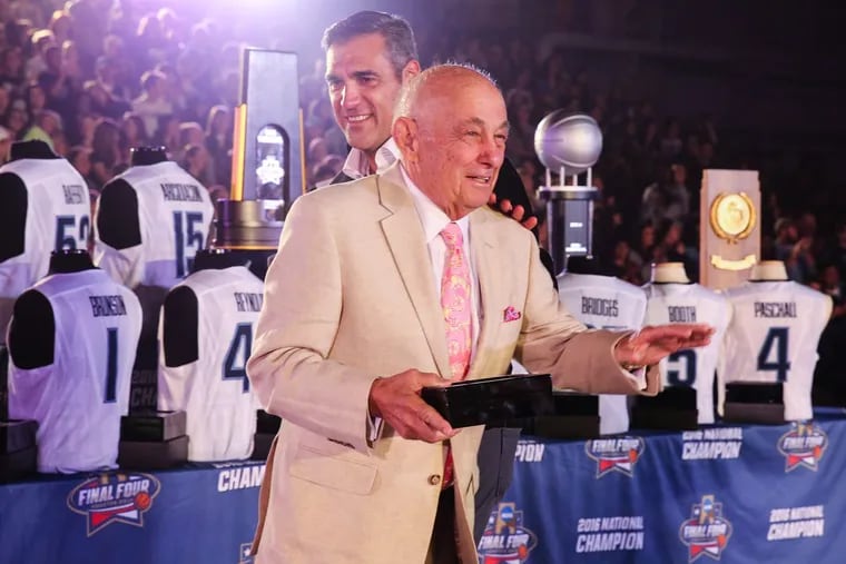 Former Villanova coach Rollie Massimino smiles after current coach Jay Wright presented the 1985 NCAA championship head coach with a championship ring at the school’s annual Hoops Mania event at the Pavilion in October 2016.  Mr. Massimino died Wednesday at 82