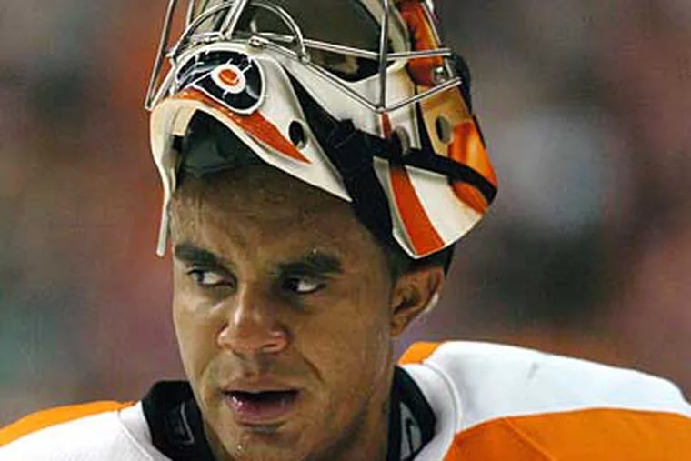 Flyers goalie Ray Emery will have abdominal surgery Wednesday and is expected to miss approximately six weeks. (File photo)