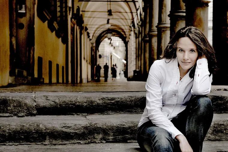 H&#0233;l&#0232;ne Grimaud interprets music - and her life - with a penetrating gaze, and she always steers her own path.