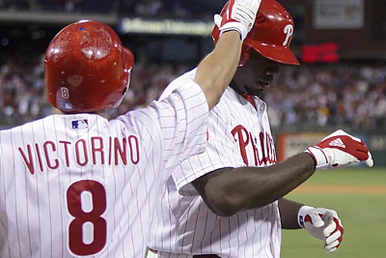 Ryan Howard is trying to push the Phillies into the postseason with his hot bat. (Yong Kim/Daily News)