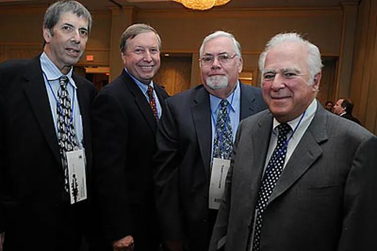 Bill Conlin joins other Daily News legends in Halls of Fame, including Ray Didinger and the late Phil Jasner. (Sarah J. Glover/Staff file photo)