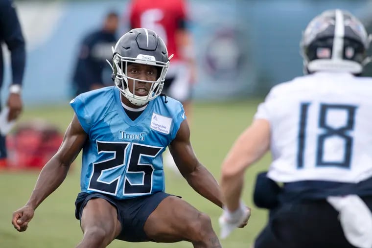 The Eagles are reportedly interested in former Titans cornerback Adoree Jackson.