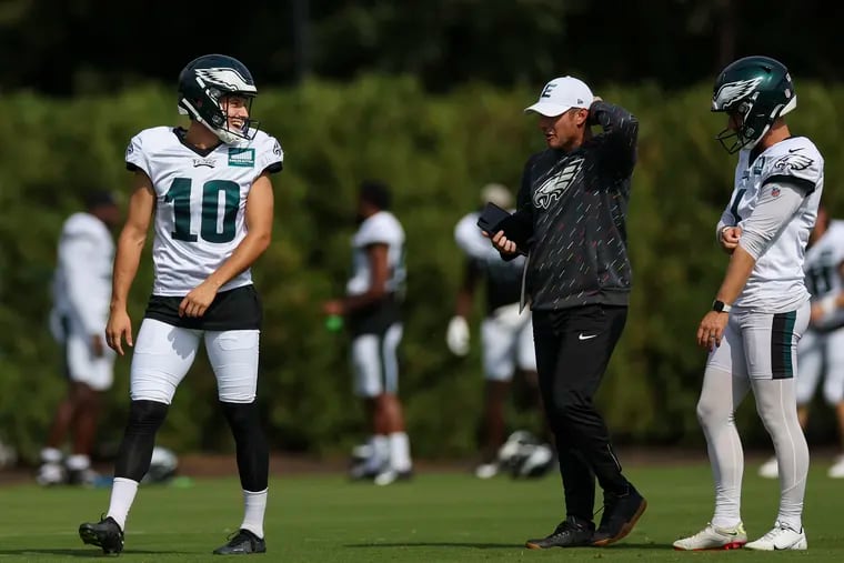 Eagles’ newly signed punter Braden Mann (10) during practice at the NovaCare Complex on Sept. 21.