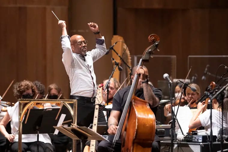 William Eddins conducting the Philadelphia Orchestra July 22, 2022 at the Mann Center.