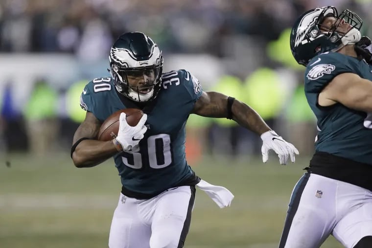 Eagles running back Corey Clement during the 4th quarter of the NFC Championship game between the  Eagles and the Minnesota Vikings.