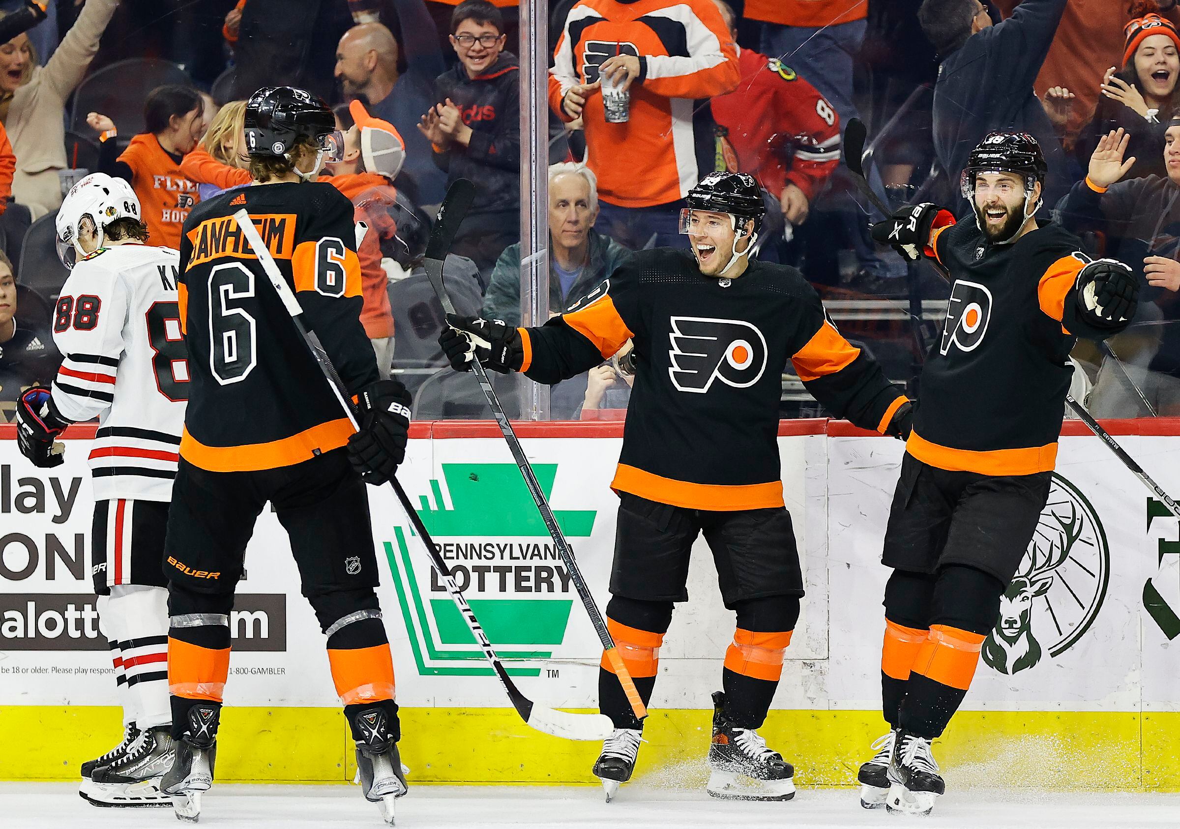 GOTTA SEE IT: Oskar Lindblom Skates In Warmups With Flyers Before Game 4 